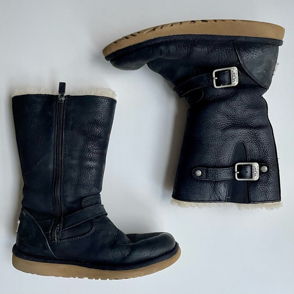 UGG - Picture 6 of 8